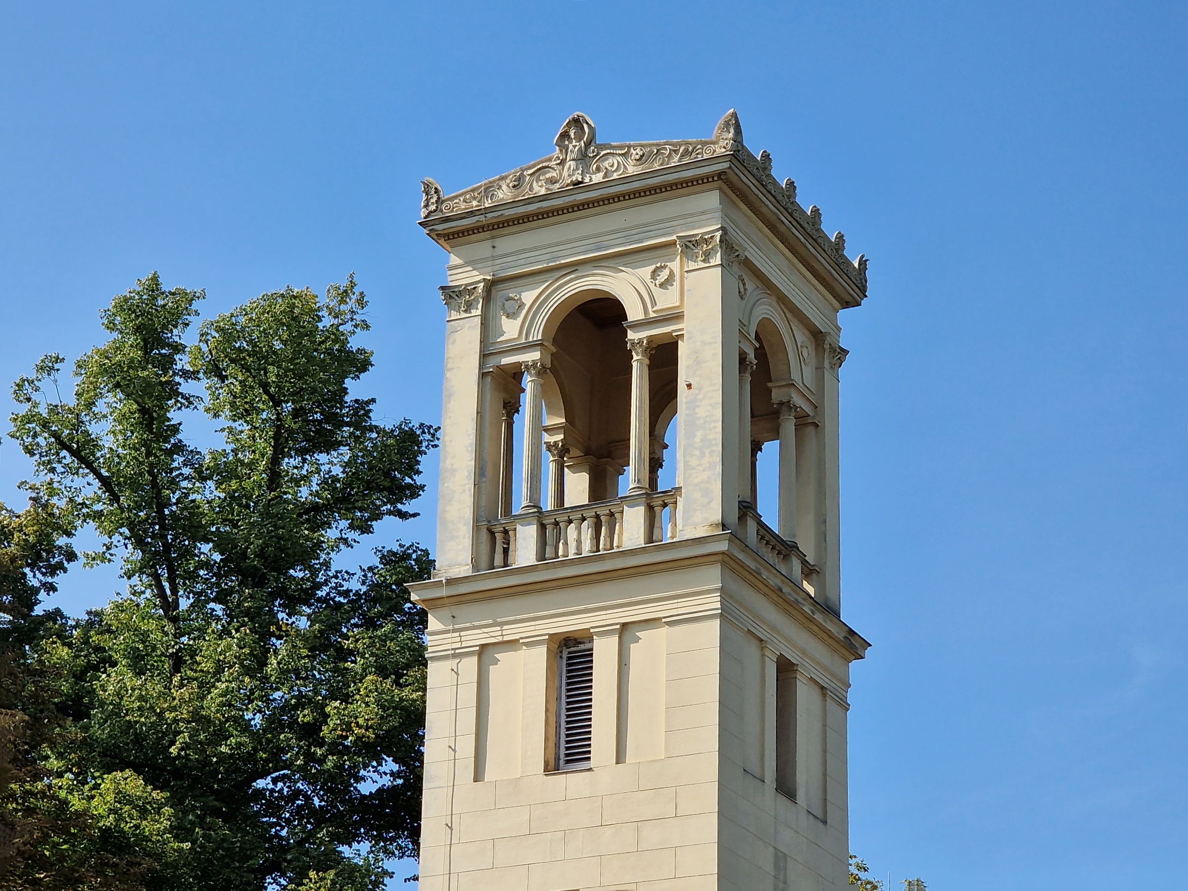 Tower building Klein-Glienicke Castle