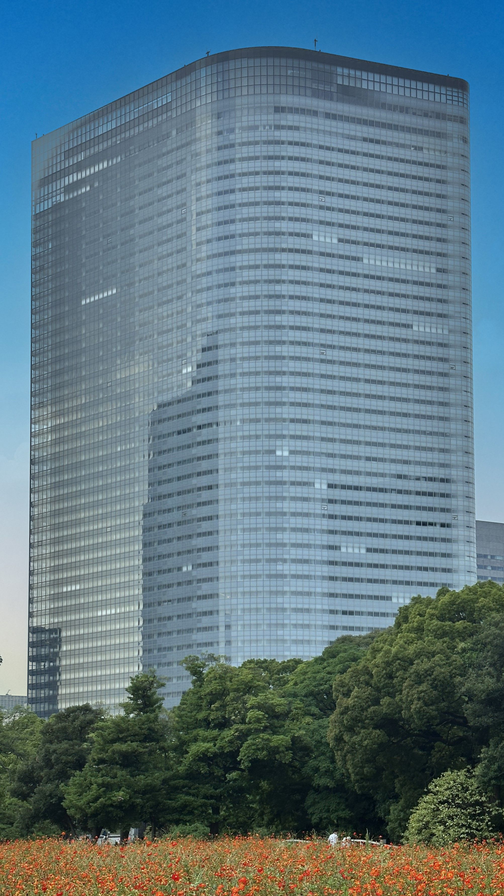 Dentsu Building